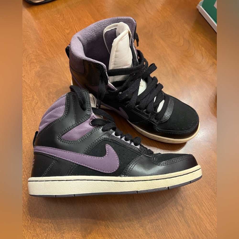 Nike Dunk High top Black/Purple women's 6 shoe sneaker